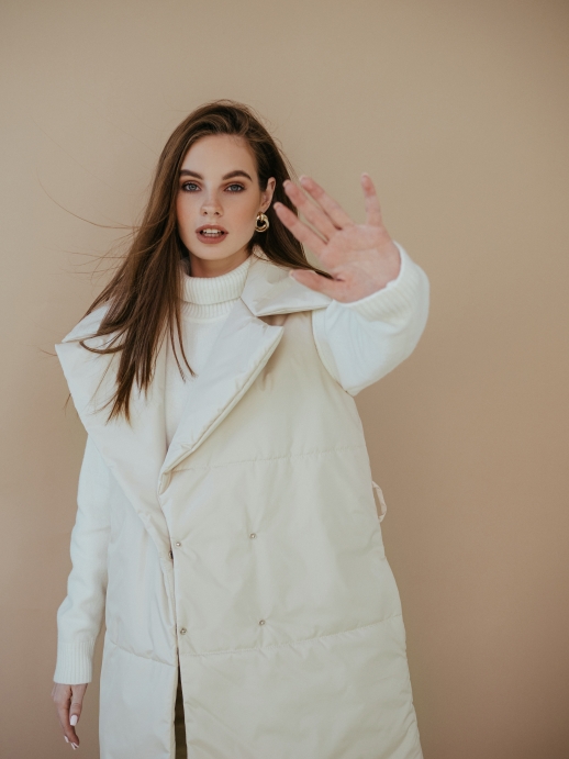 Безрукавка жилет LZ24, бежевый латте