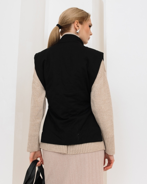 Жилетка- накидка из костюмной ткани, черный