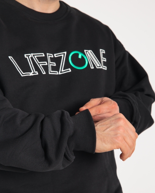 Свитшот LZM с вышивкой, черный